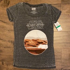 NWT Star Wars The Force Awakens Shirt